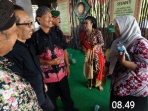 Aksara Diusulkan Masuk Undang Undang: Dengan Aksara, Kita Mengetahui Bahasa Leluhur, Yang Sekarang Tidak Digunakan Lagi.