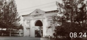 Kerkhof Krembangan Surabaya Dan Kerkhof Kobong Semarang