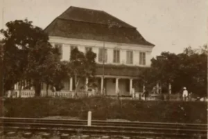 BCB Gedung Setan Sebagai Simbol Kemegahan Masa Lalu Surabaya Sirna Ditelan Keangkuhan Zaman Masa Sekarang
